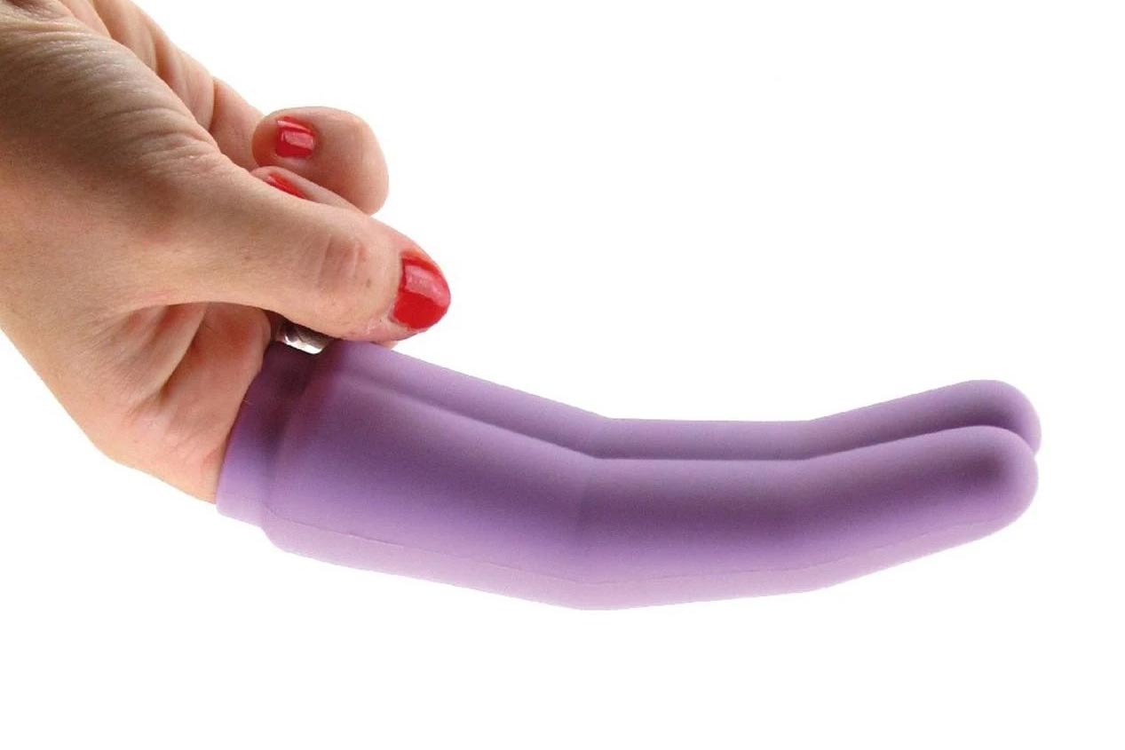 Review Wet for Her silicone finger extender — Hey Epiphora photo