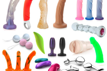 4-year blogiversary giveaway sex toy prizes