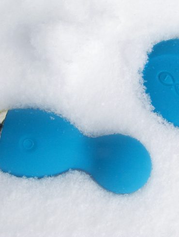 LELO Hula Beads in the snow.