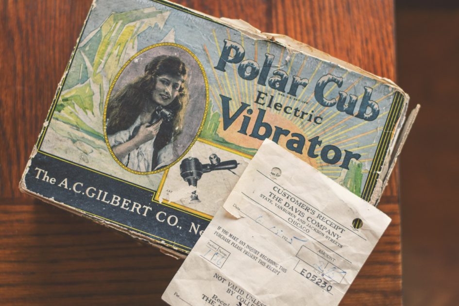 Polar Cub vintage vibrator packaging