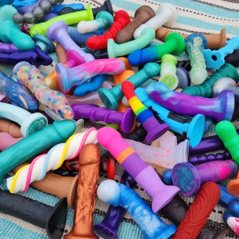 Epiphora's best sex toy deals for Black Friday + Cyber Monday!